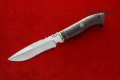 Нож Сибирь изготовлен из высококачественной нержавеющей стали 95Х18, чёрный граб