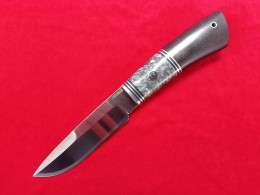 Нож Турист из 110Х18МШД, акрил, чёрный граб.
