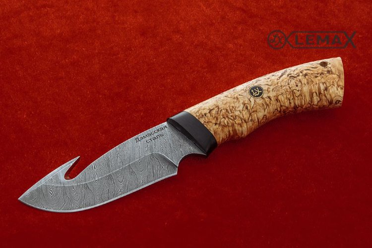 Нож Скиннер из дамаска, карельская берёза.