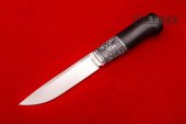 Нож Урал изготовлен из высококачественной стали 110Х18МШД, акрил, чёрный граб