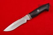 Нож Сибирь изготовлен из высококачественной стали 95Х18, литье мельхиор, чёрный граб